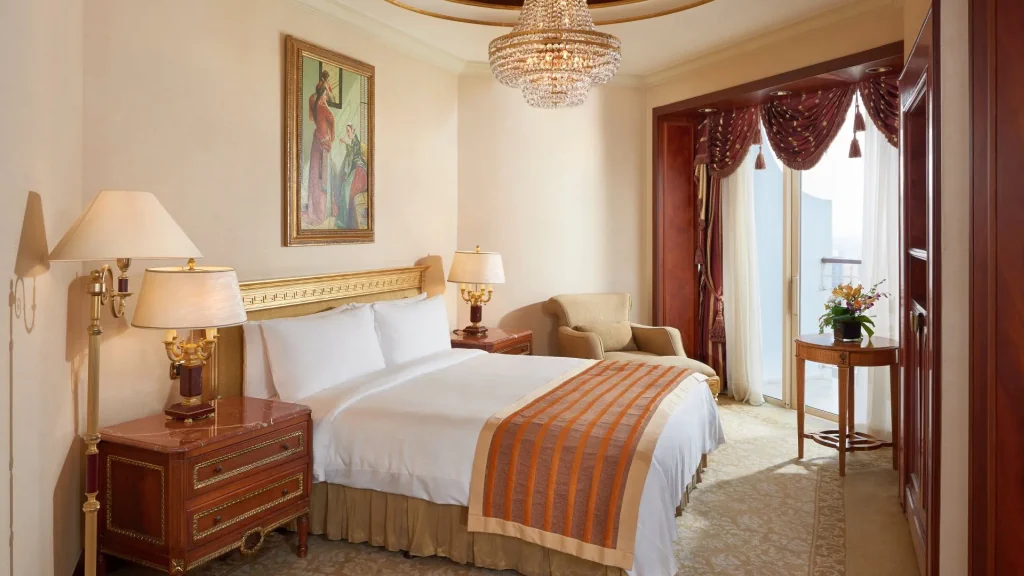 الفندق جراند نايل تاور - القاهرة